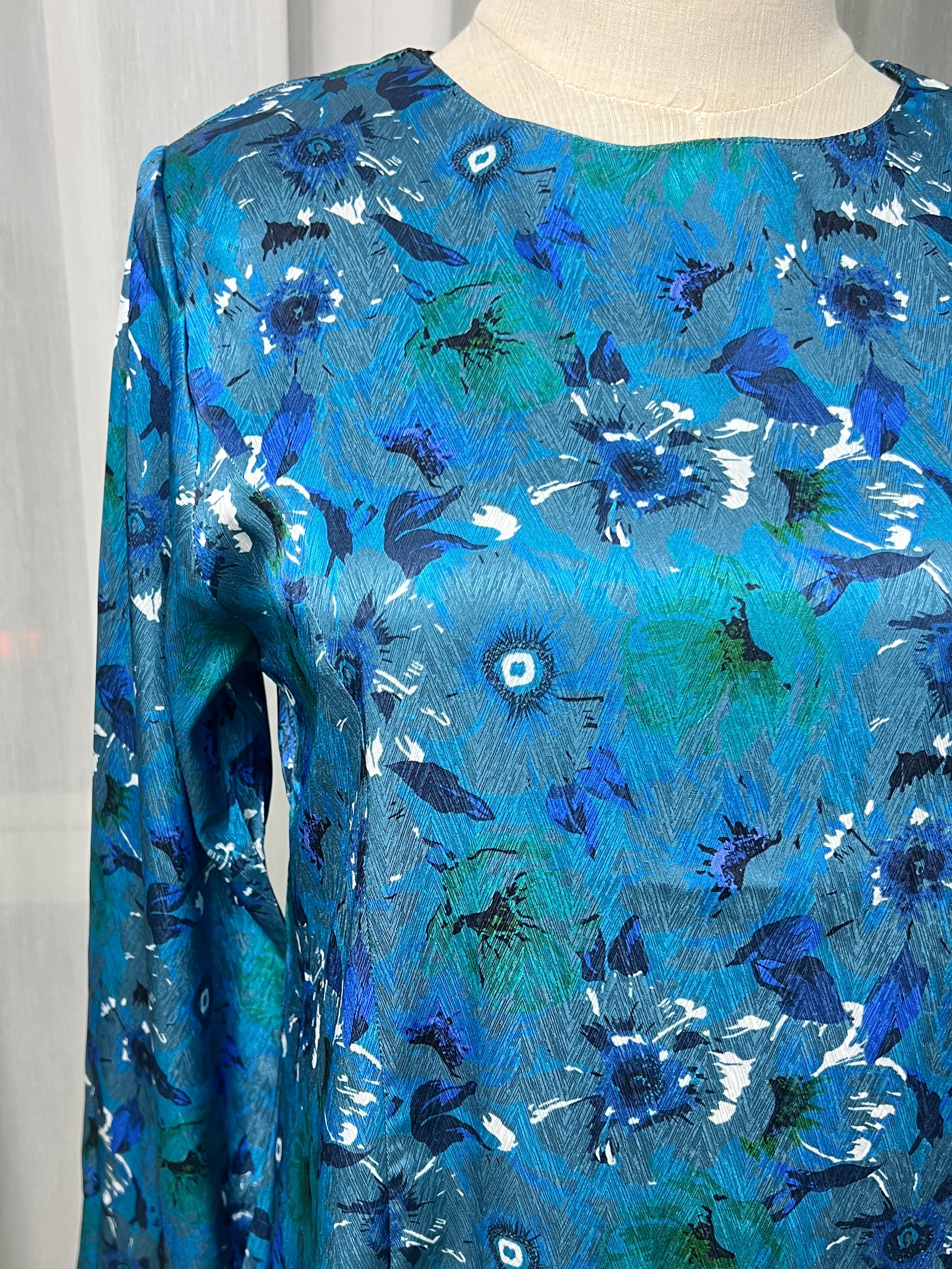 Rias Kurung Riau moden - Samudra