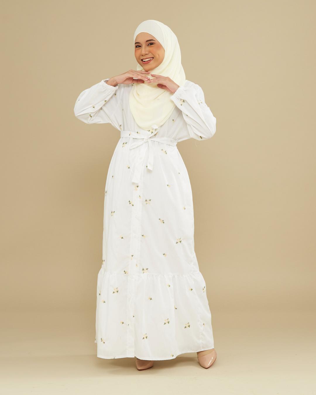 Naeema Embroidery Dress - White