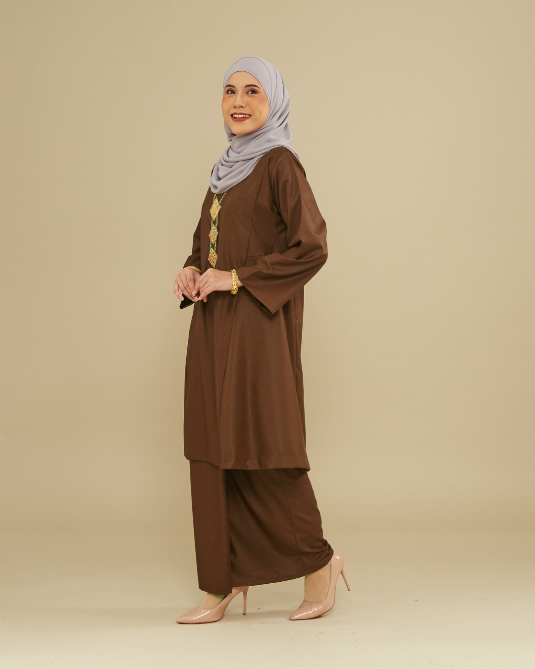 KEMBOJA KURUNG PAHANG - RICH BROWN