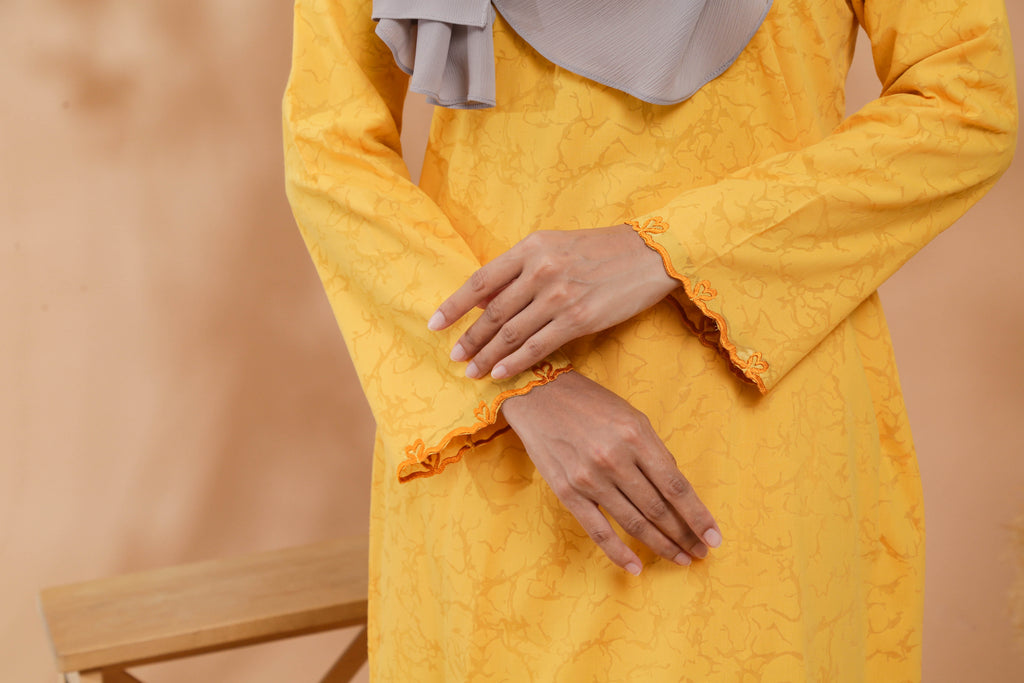 KEJORA KURUNG MODEN - HONEYBEE