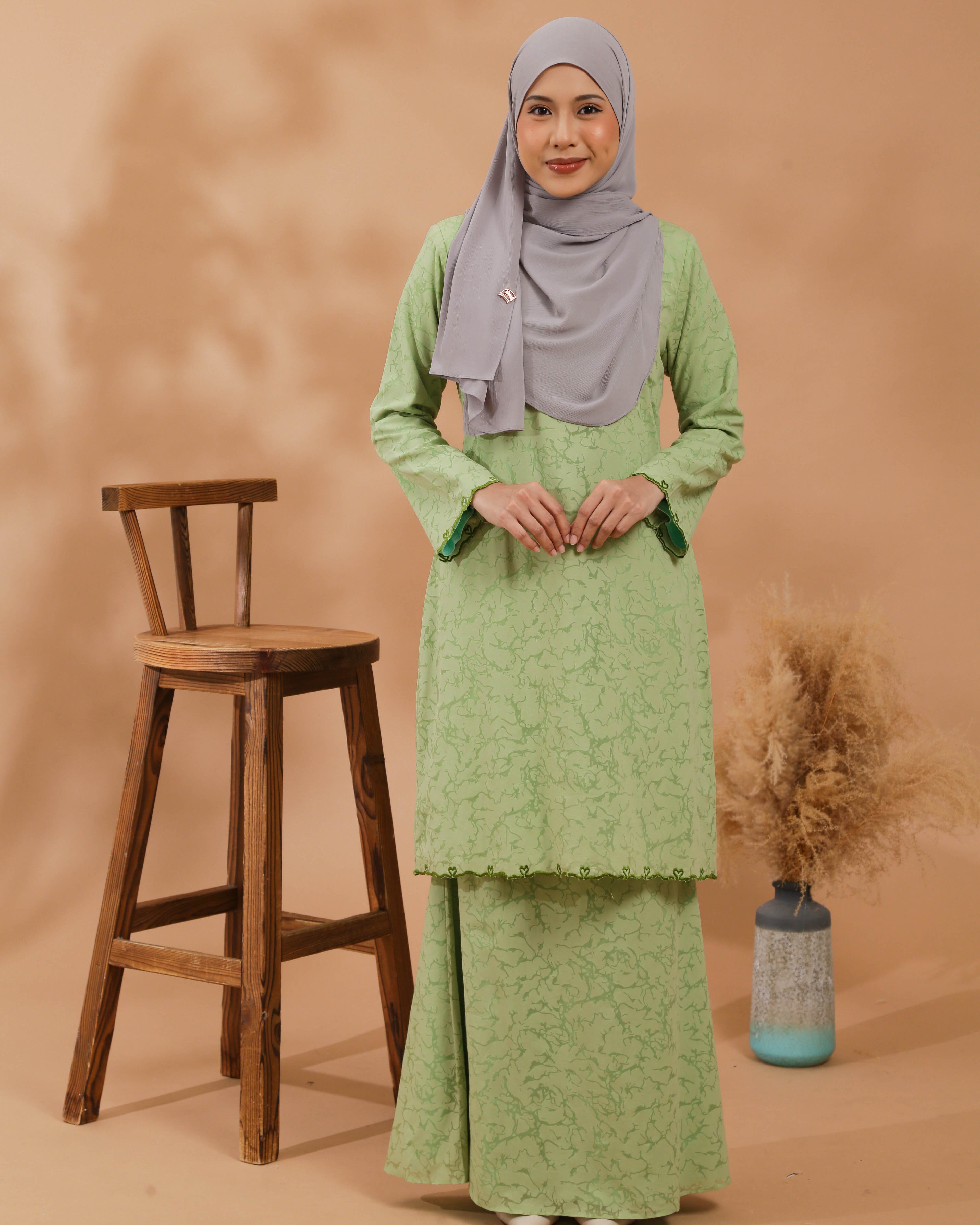 KEJORA KURUNG MODEN - APPLE GREEN
