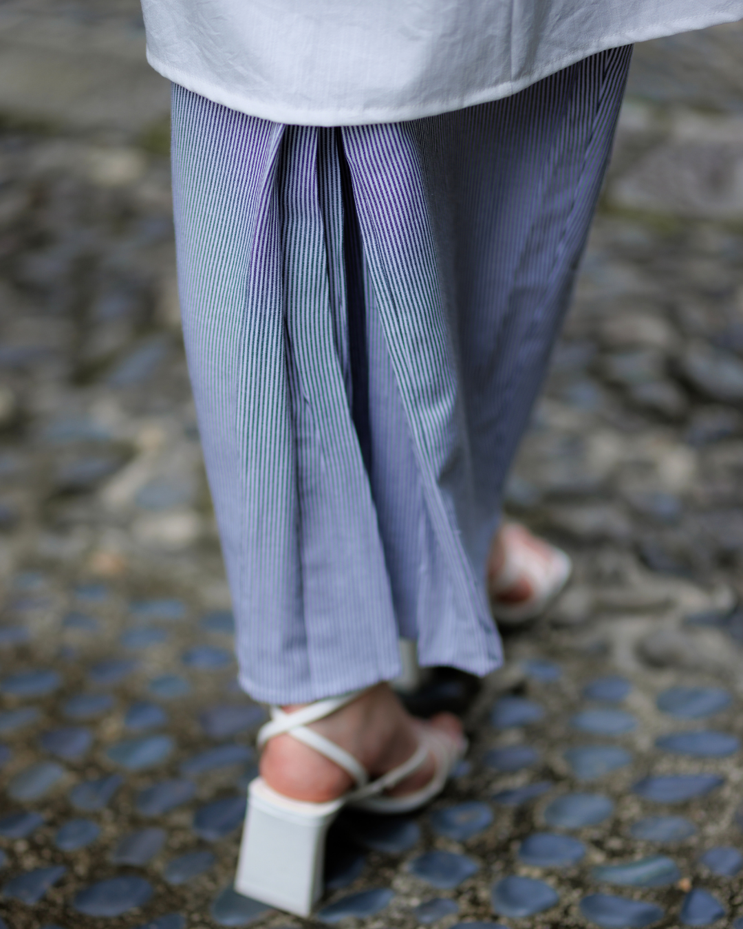 DINDA KEBARUNG - PUTIH