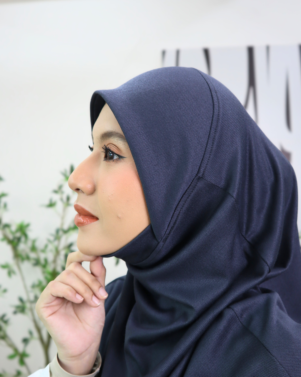 Guzel Midnight Blue