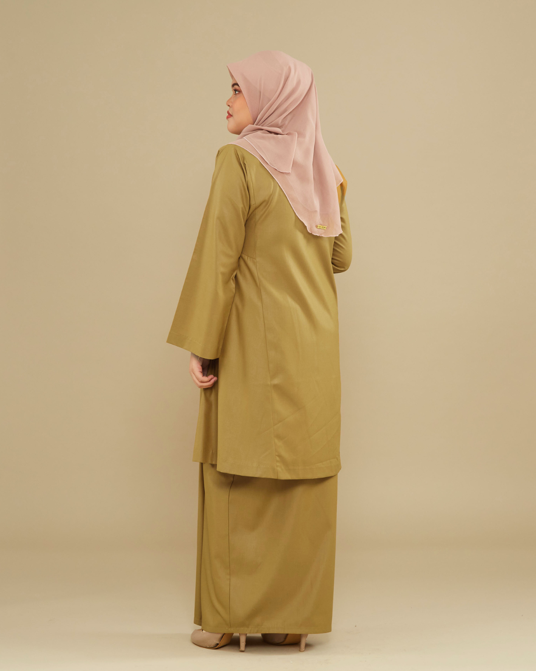 KEMBOJA KURUNG PAHANG - DUSTY GOLD