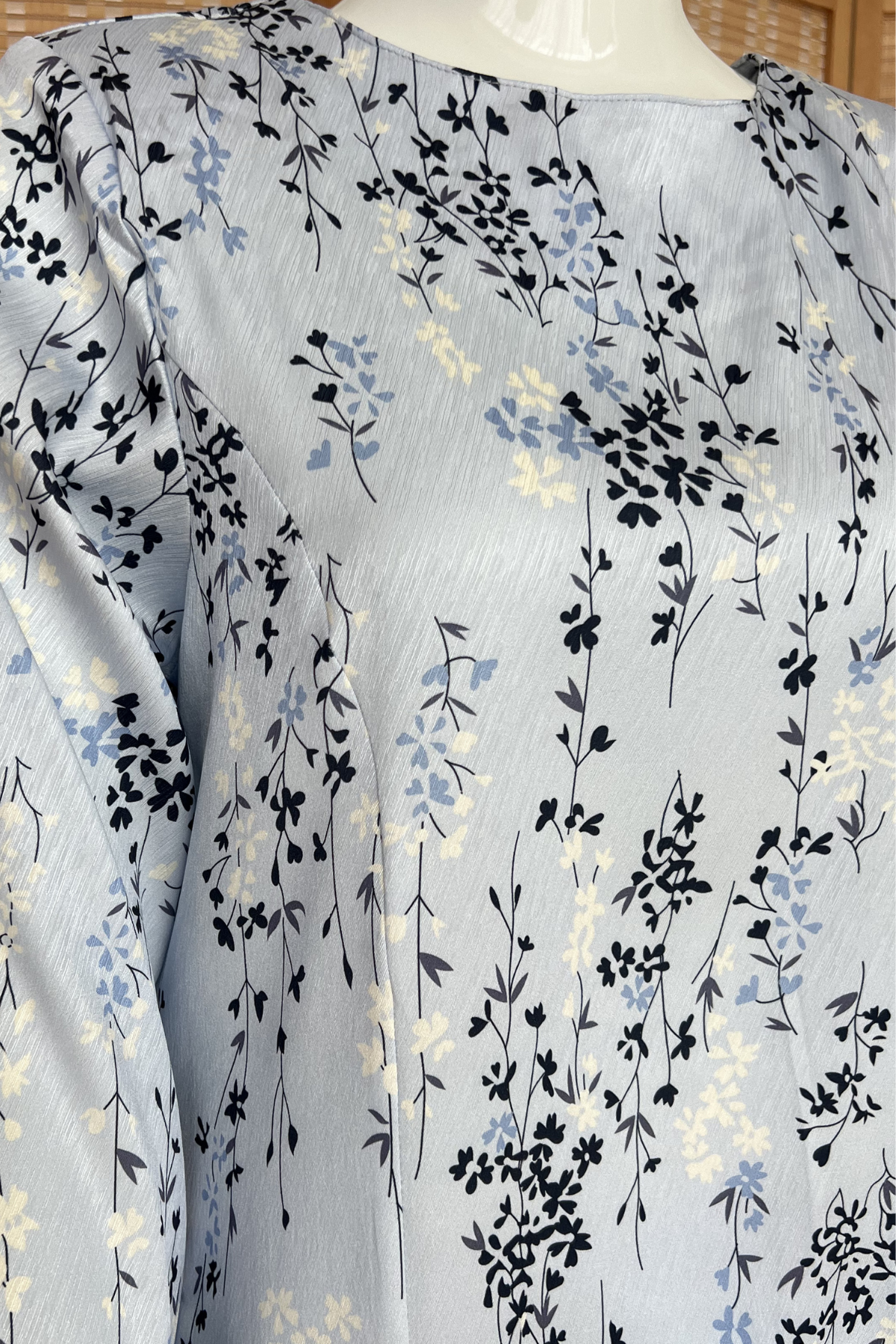 Rias Kurung Riau moden - Awan