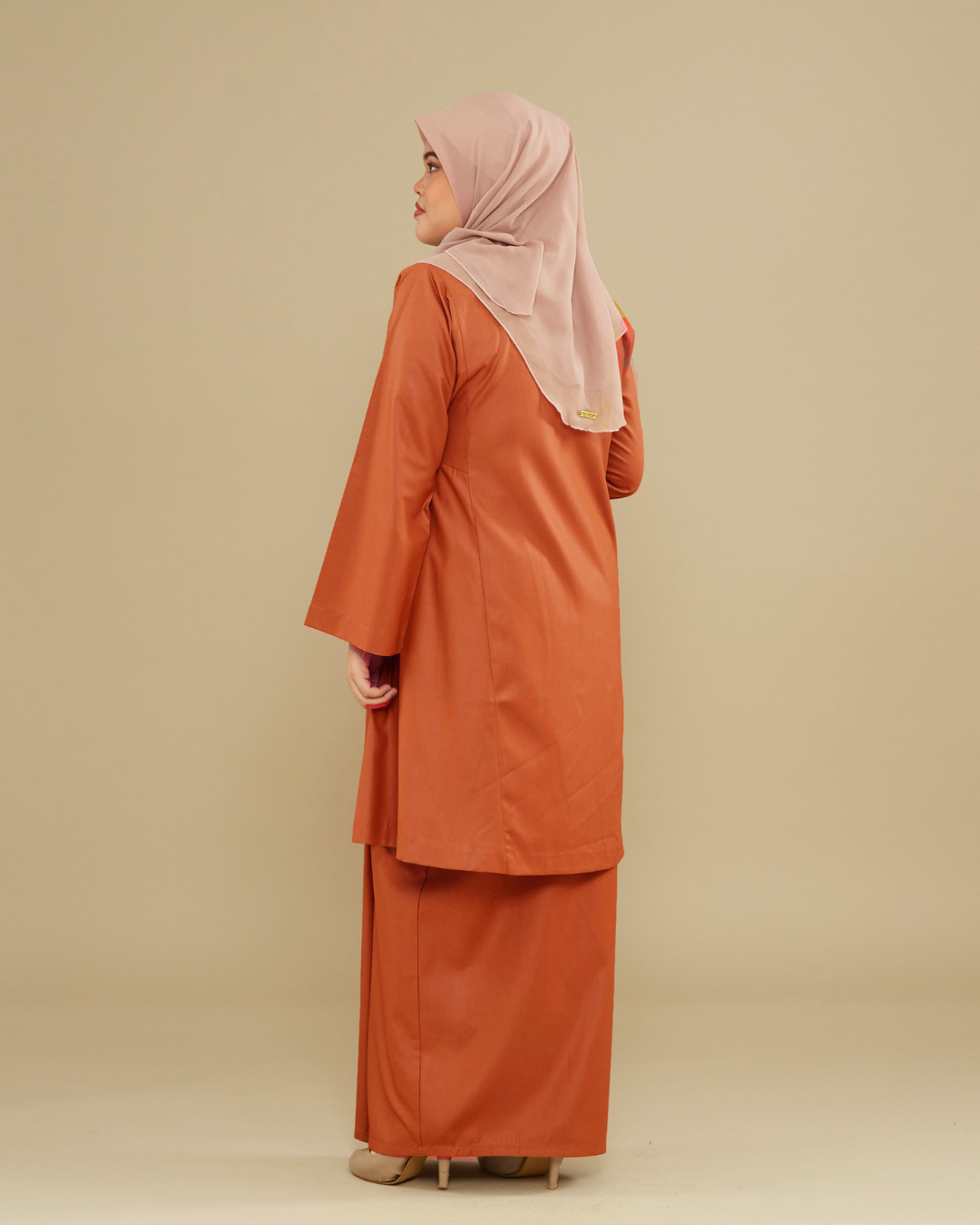 KEMBOJA KURUNG PAHANG - BURNT ORANGE