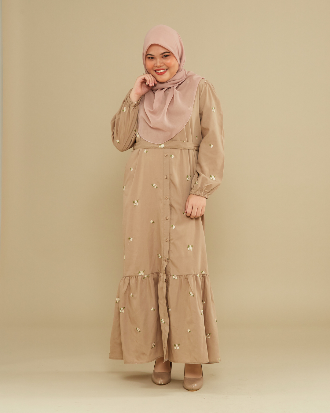 Naeema Embroidery Dress - Nude