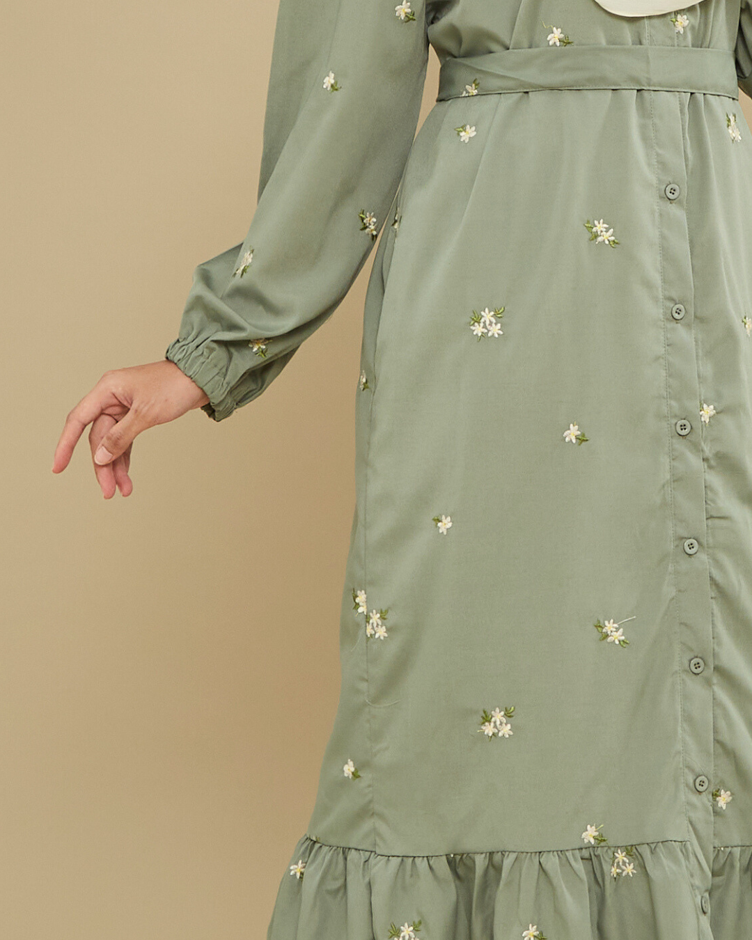 Naeema Embroidery Dress - Green Tea