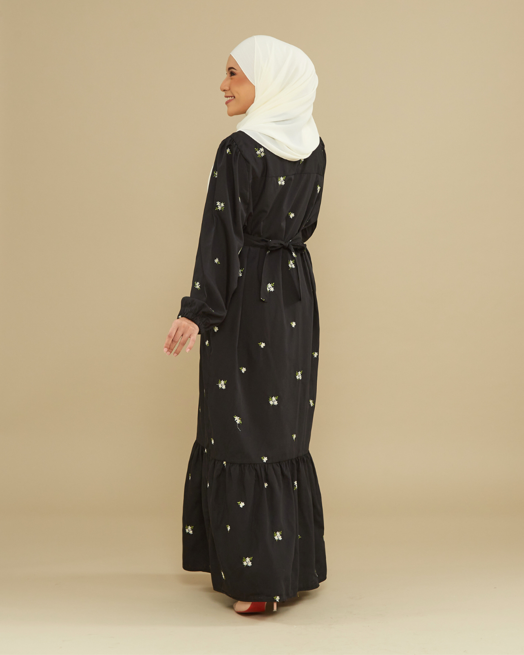Naeema Embroidery Dress - Black