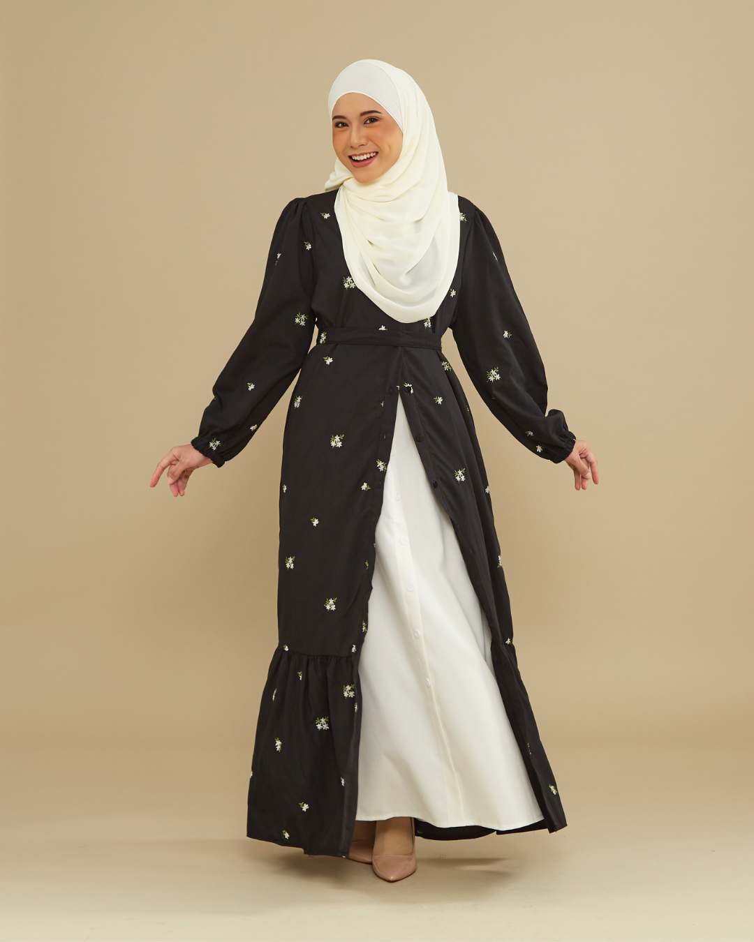 Naeema Embroidery Dress - Black