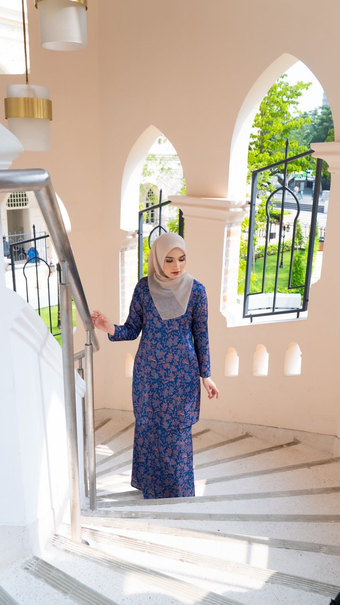 Lira Kurung Moden - Nilam