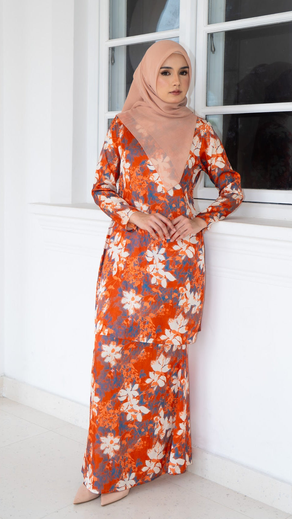 Lira Kurung Moden - Brika
