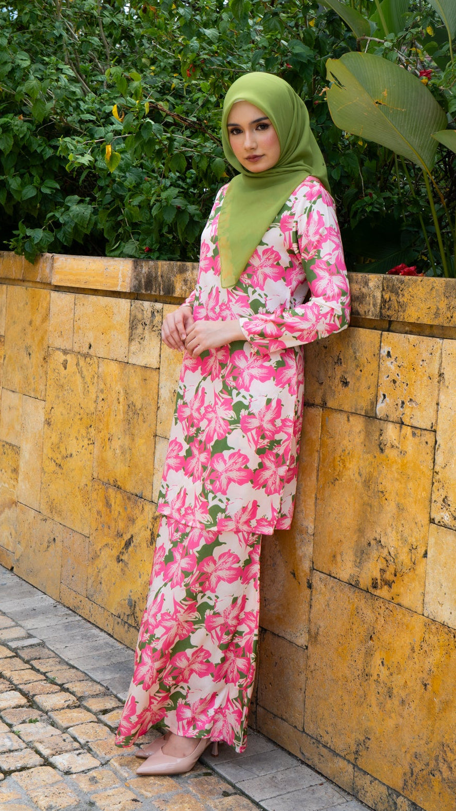 Lira Kurung Moden - Teratai