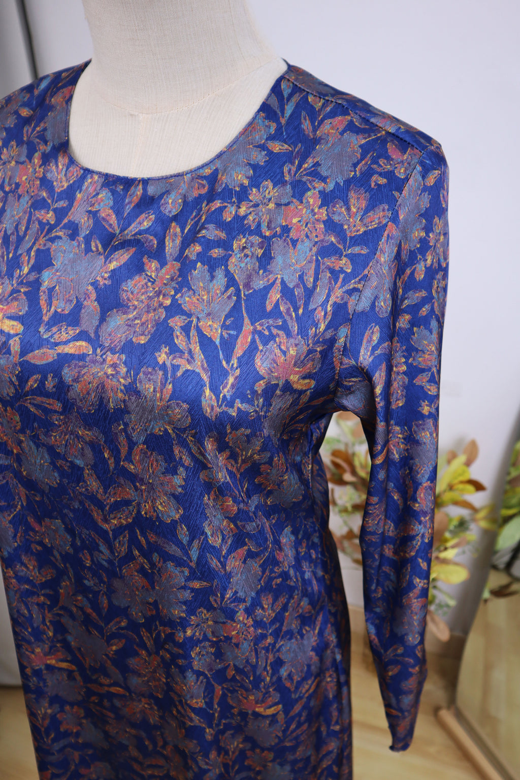 Lira Kurung Moden - Nilam