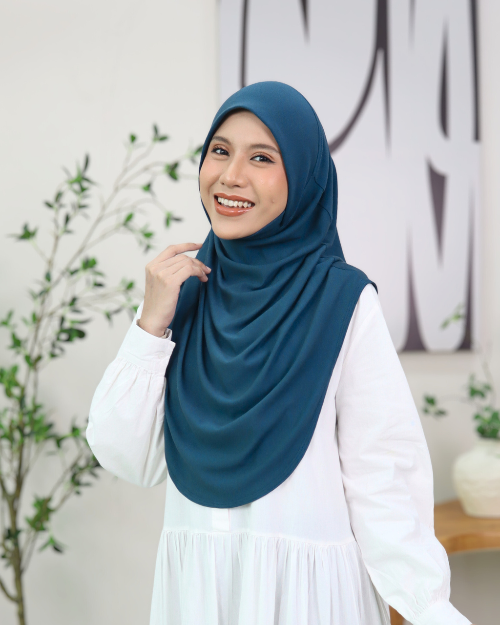 Guzel Teal Blue
