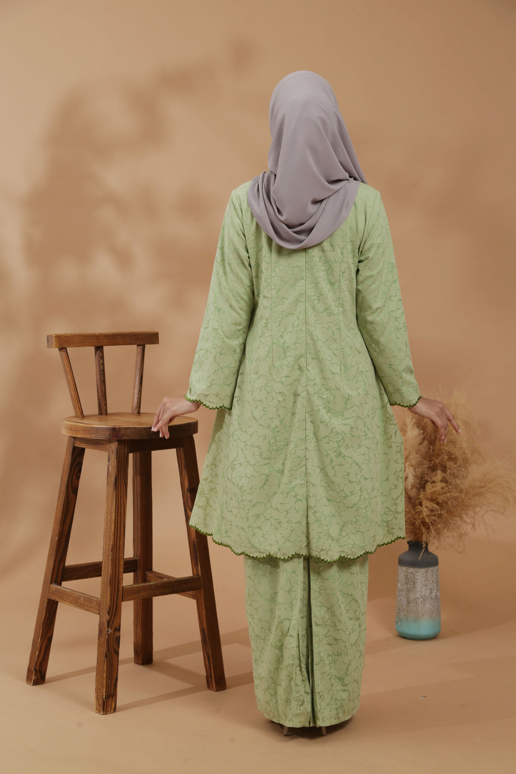 KIRANA KURUNG RIAU MODEN - APPLE GREEN