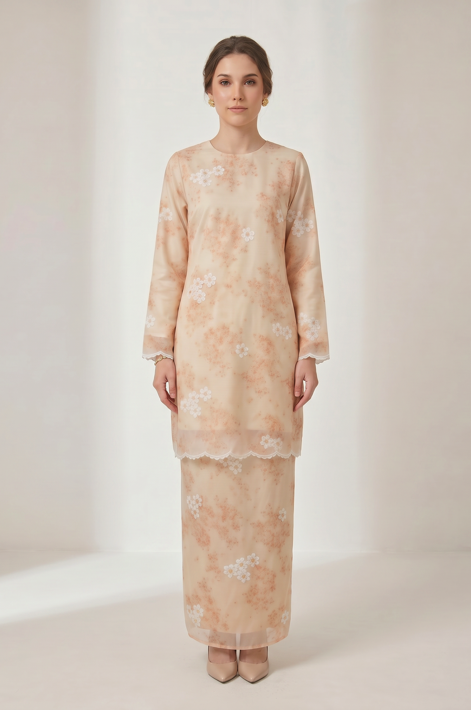 LILY KURUNG - Champange