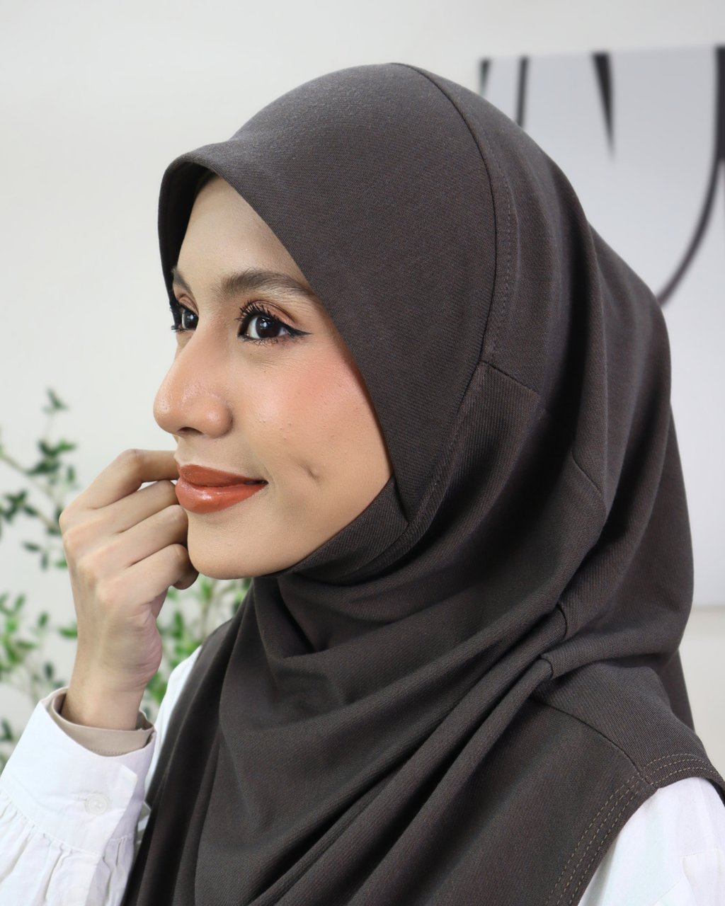 Guzel Dark Brown