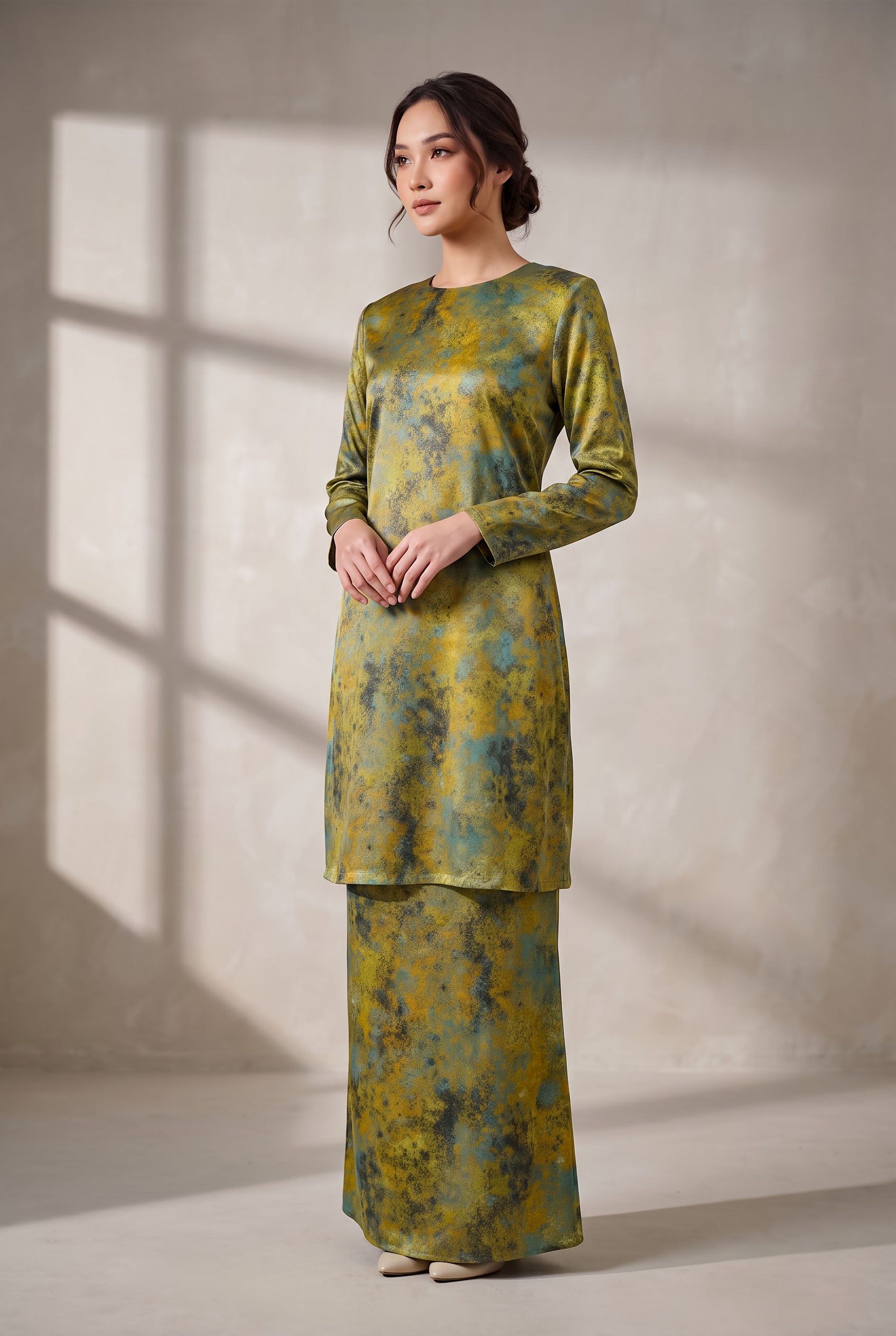 Lira Kurung Moden - Kenanga