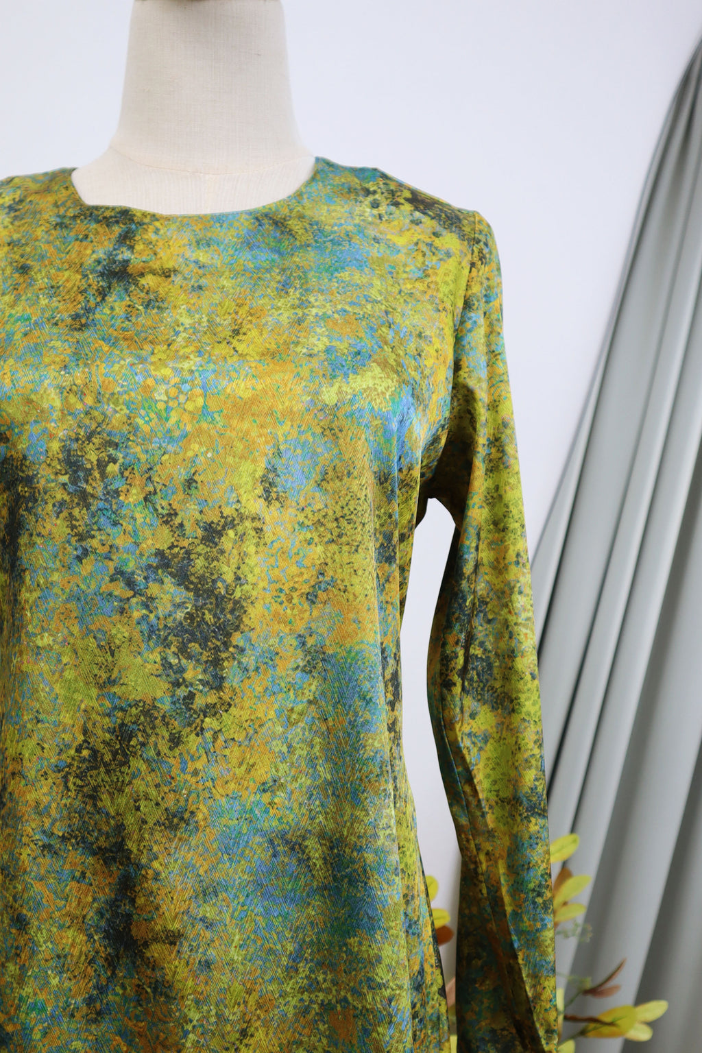 Lira Kurung Moden - Kenanga