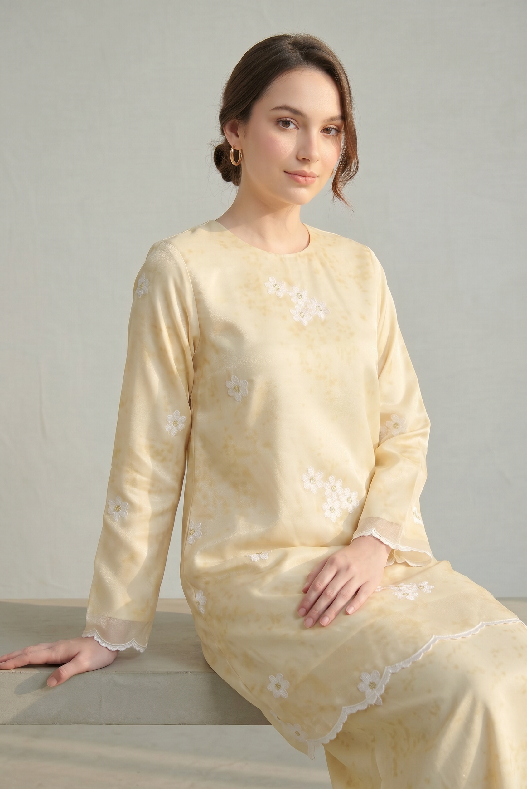 LILY KURUNG - Soft Yellow
