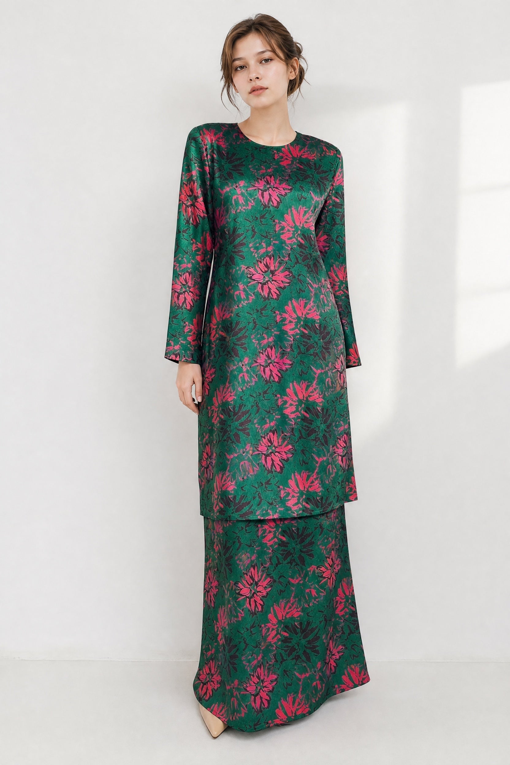 Lira Kurung Moden - Emera