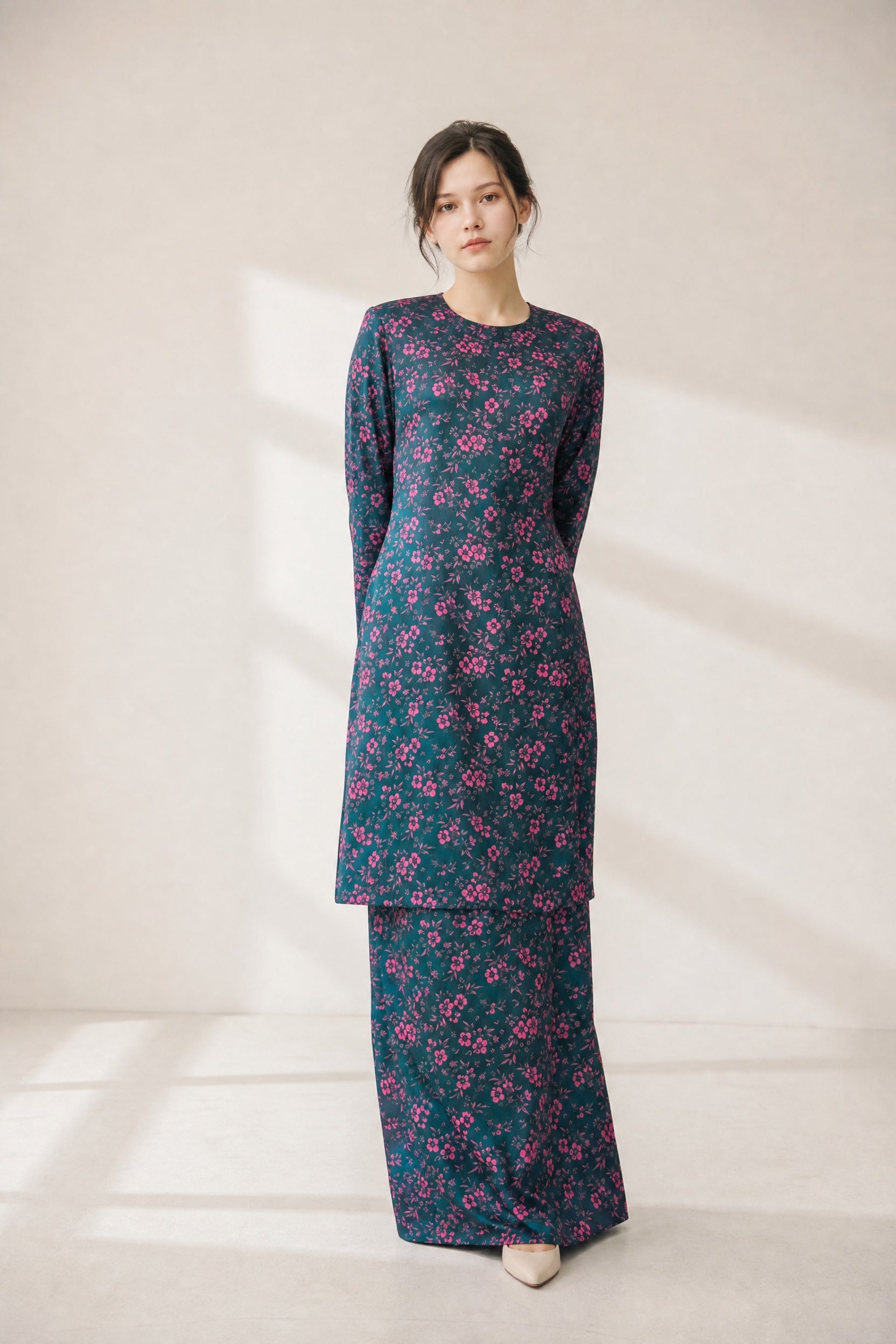 Lira Kurung Moden - Lunora