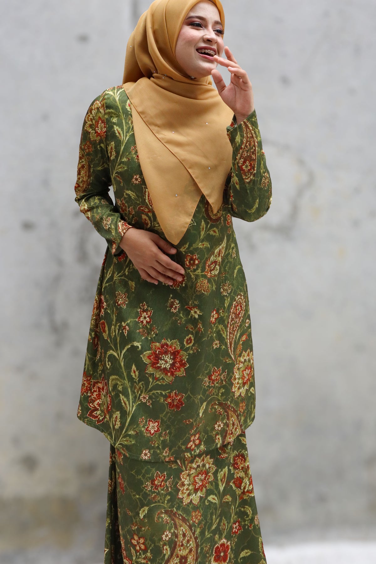 Lira Kurung Moden - Zaiton